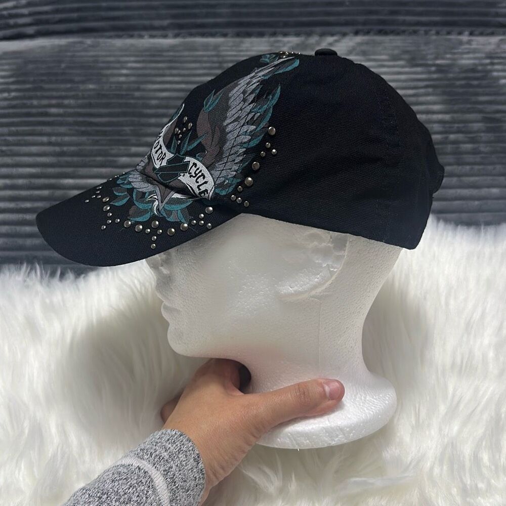 Harley-Davidson Black Cap with Teal and Silver Wing Graphics - Picture 4 of 13